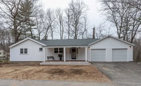 5 James Street Derry NH 03038