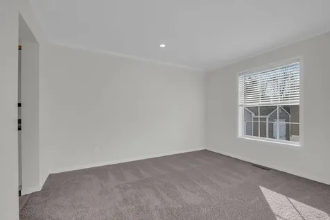 4 Garden Way Troy NH 03465