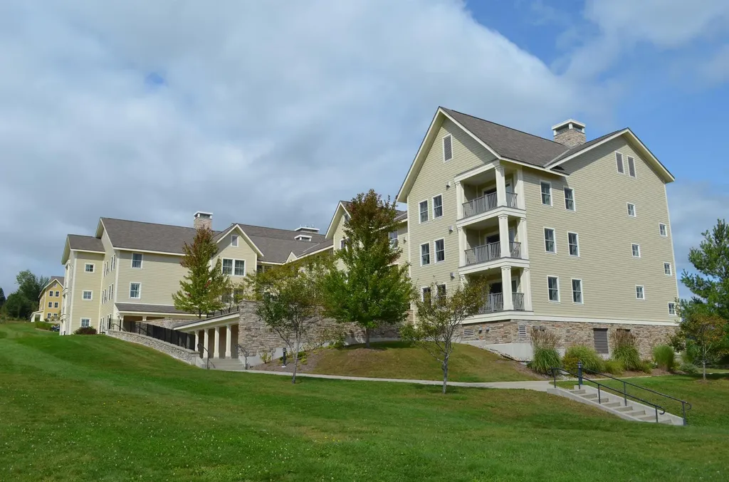 610/612 Qii Jackson Gore Adams House Ludlow VT 05149