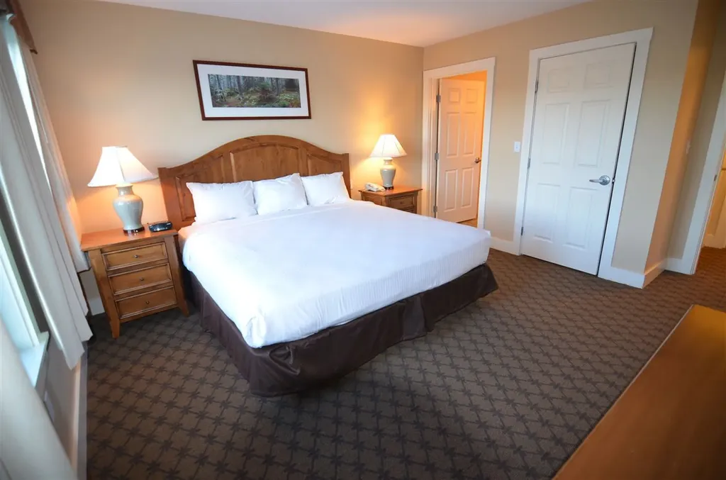 610/612 Qii Jackson Gore Adams House Ludlow VT 05149