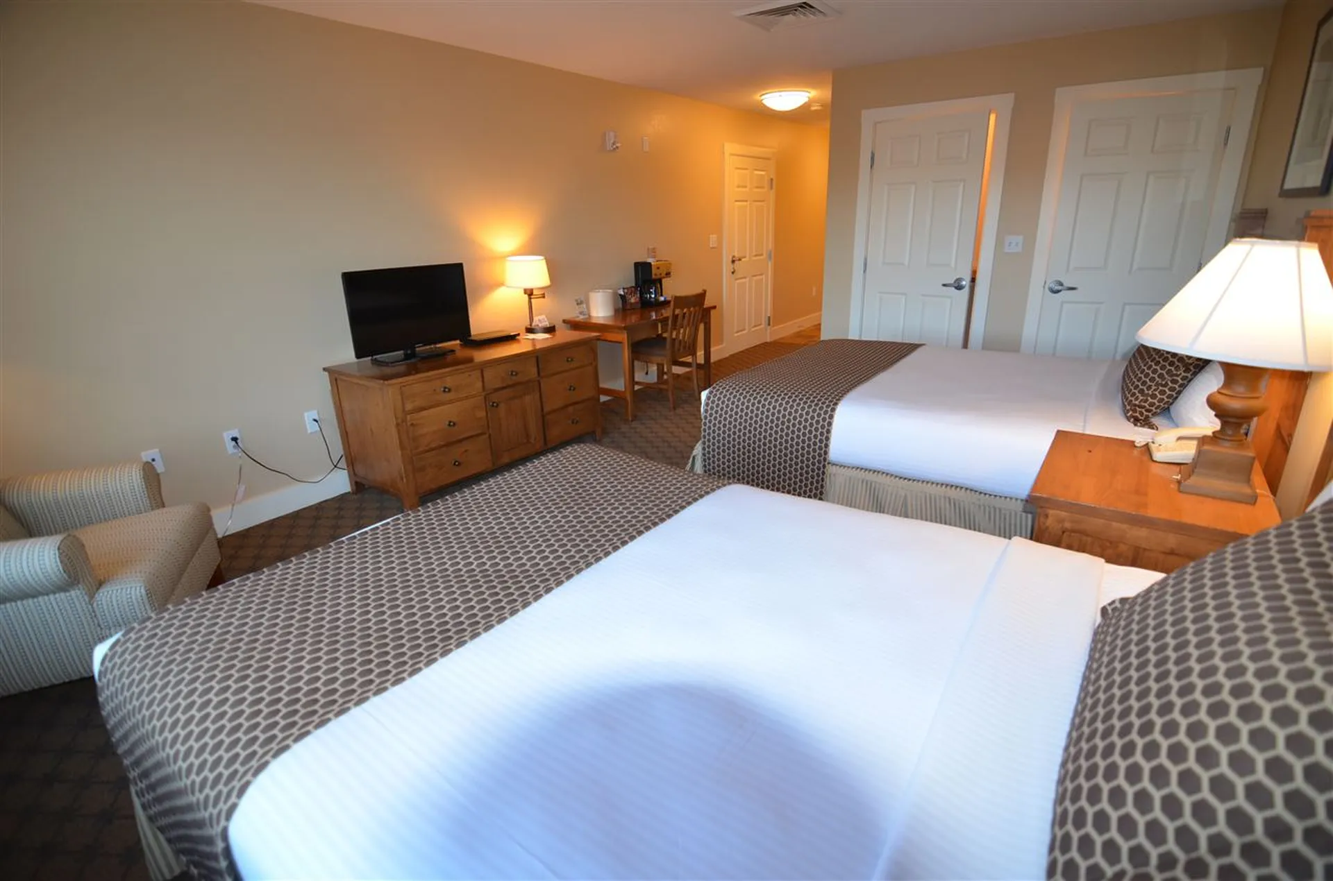 610/612 Qii Jackson Gore Adams House Ludlow VT 05149