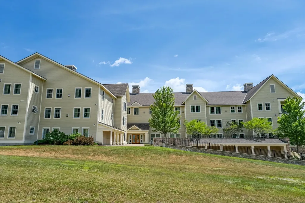 610/612 Qi Jackson Gore Adams House Ludlow VT 05149