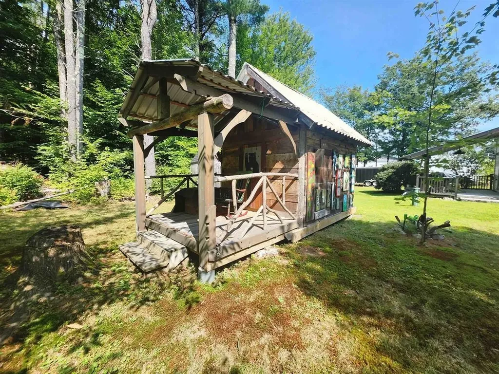 741 Brown's Ridge Road Wolfeboro NH 03904