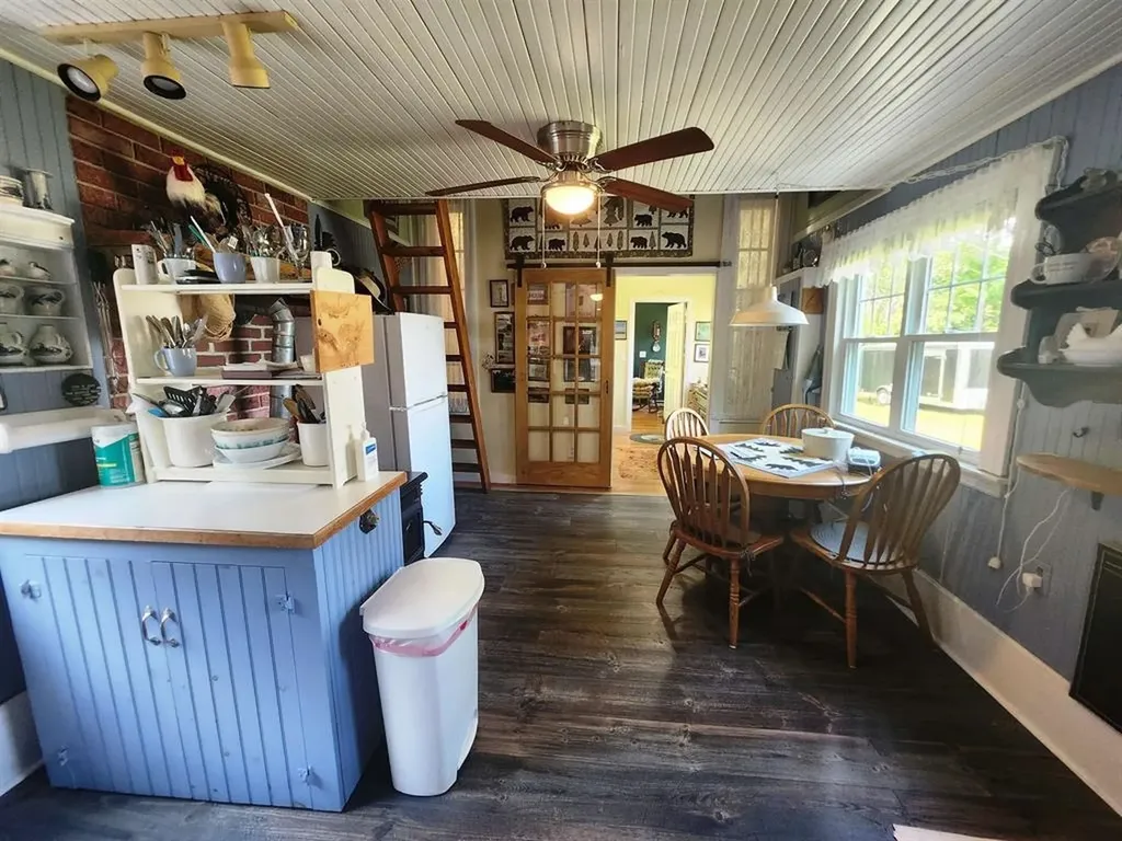 741 Brown's Ridge Road Wolfeboro NH 03904