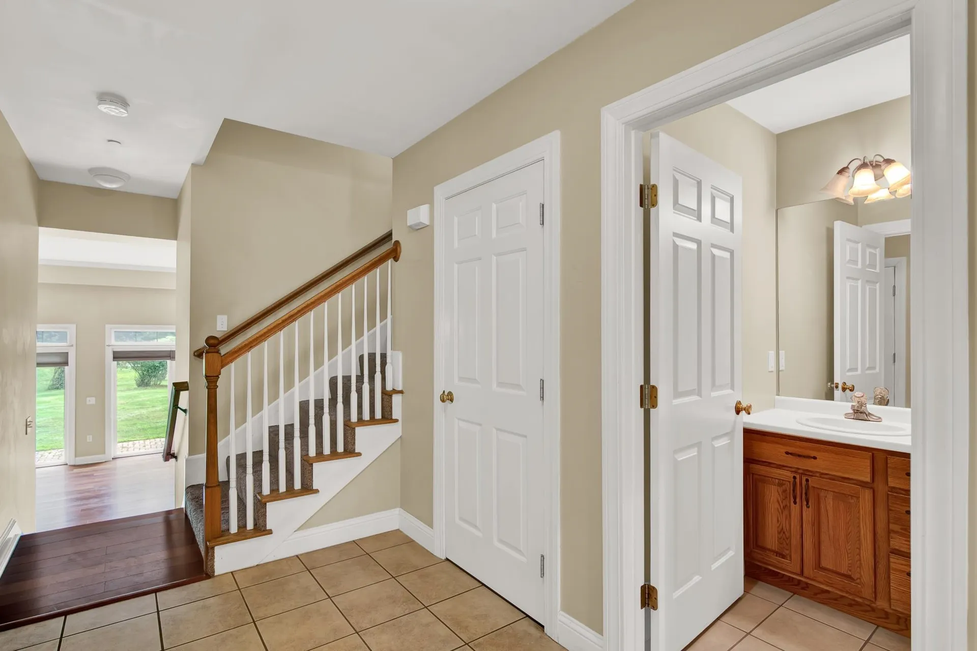 8 Deborah Lane Dover NH 03820