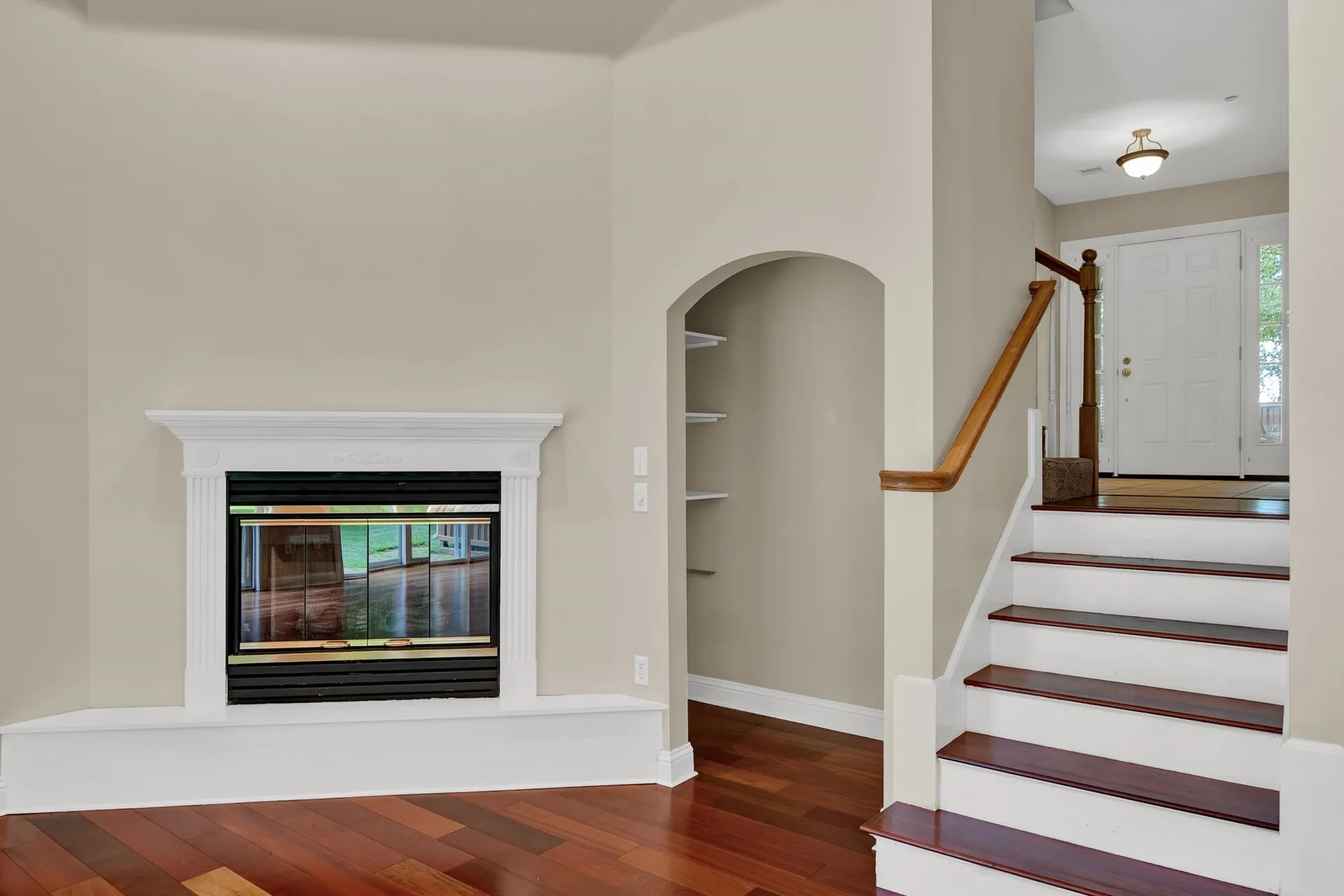 8 Deborah Lane Dover NH 03820