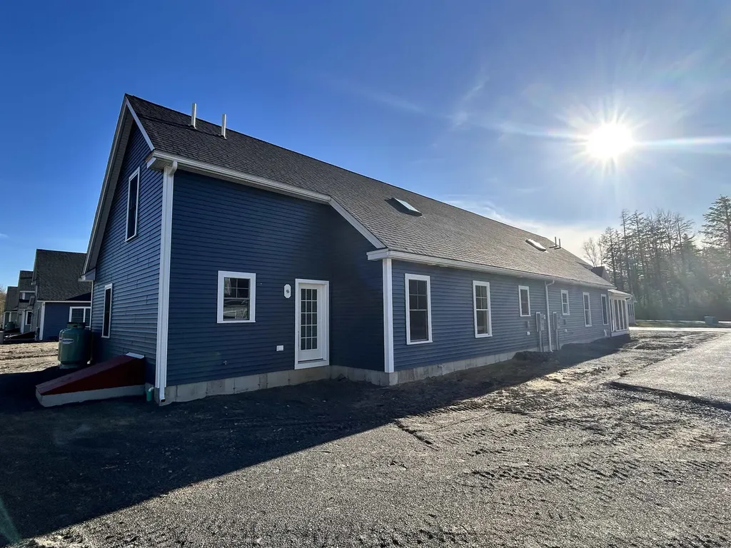 8 Striper Way Wells ME 04090