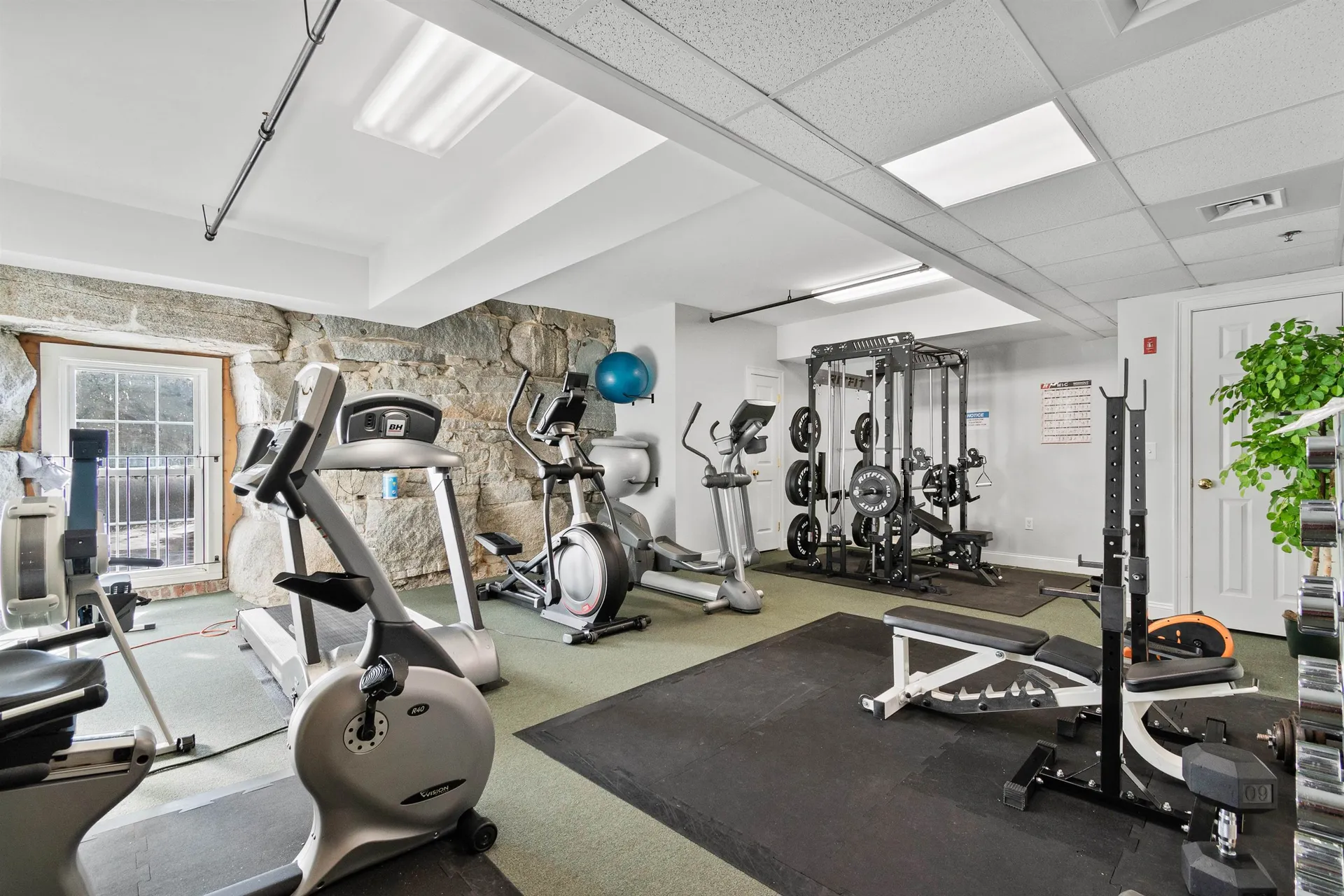 6 Bay Road Newmarket NH 03857