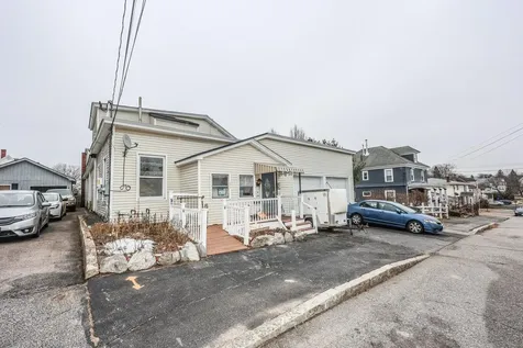 141 Morgan Street Manchester NH 03102