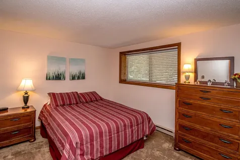 140 Stonehurst Manor Road Conway NH 03860