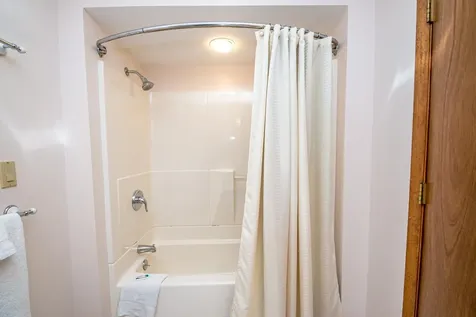 140 Stonehurst Manor Road Conway NH 03860