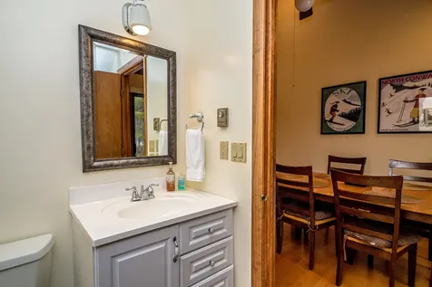 140 Stonehurst Manor Road Conway NH 03860