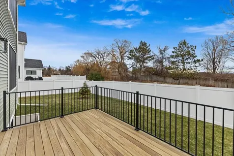 94 Caspian Lane Shelburne VT 05482