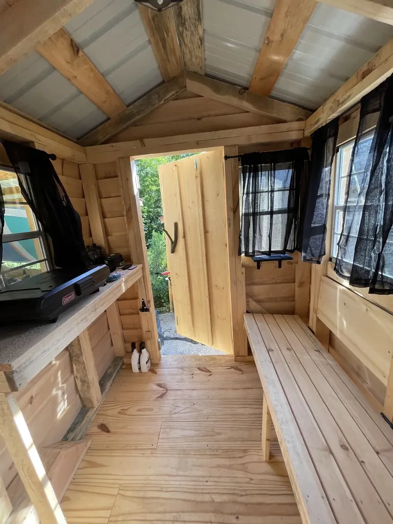 4000 Hardwood Flats Road Elmore VT 05657