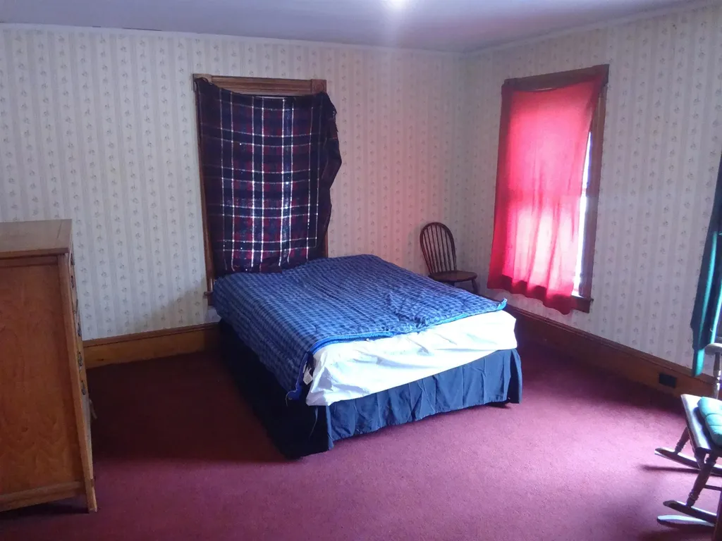 16 Washington Street Brattleboro VT 05301