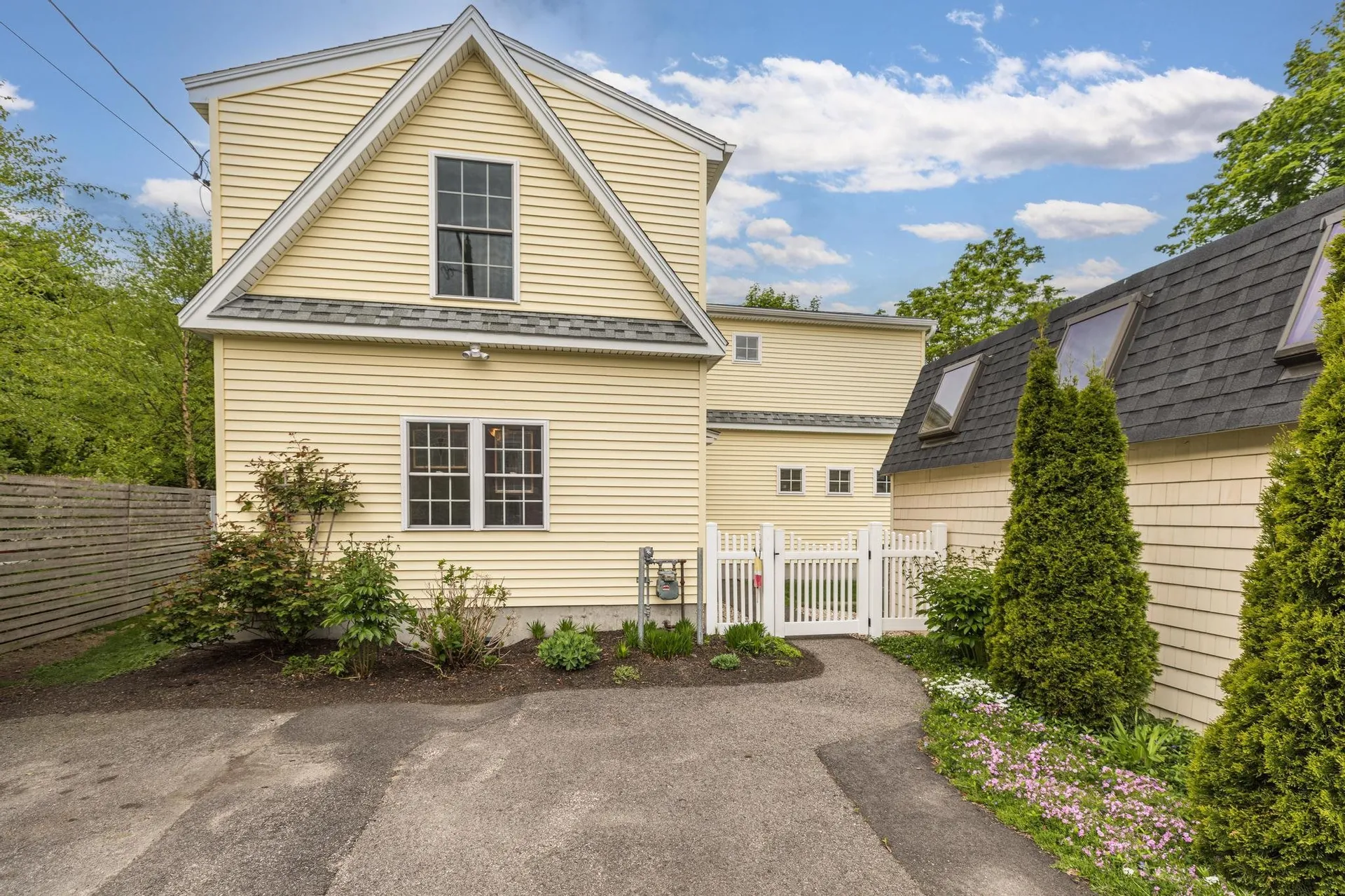 220 Union Street Portsmouth NH 03801