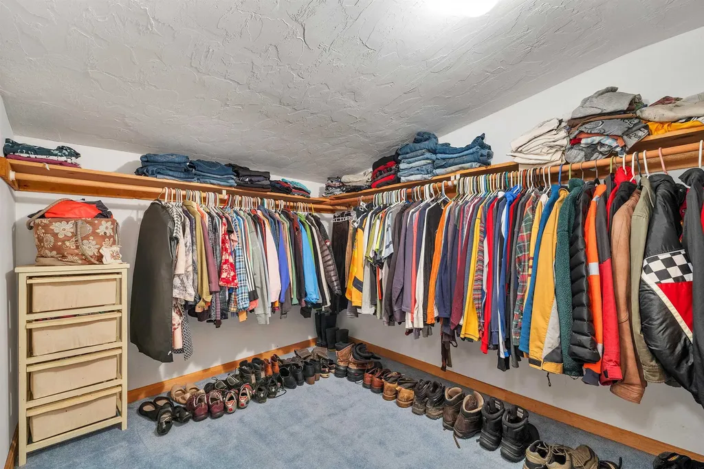 173 Waukewan Street Meredith NH 03253