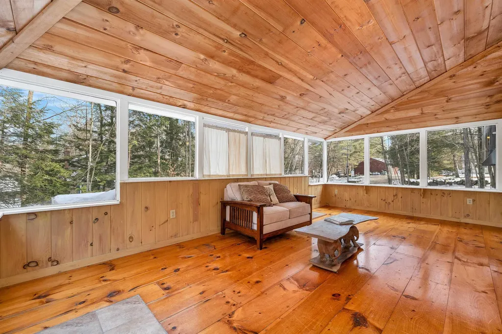 173 Waukewan Street Meredith NH 03253