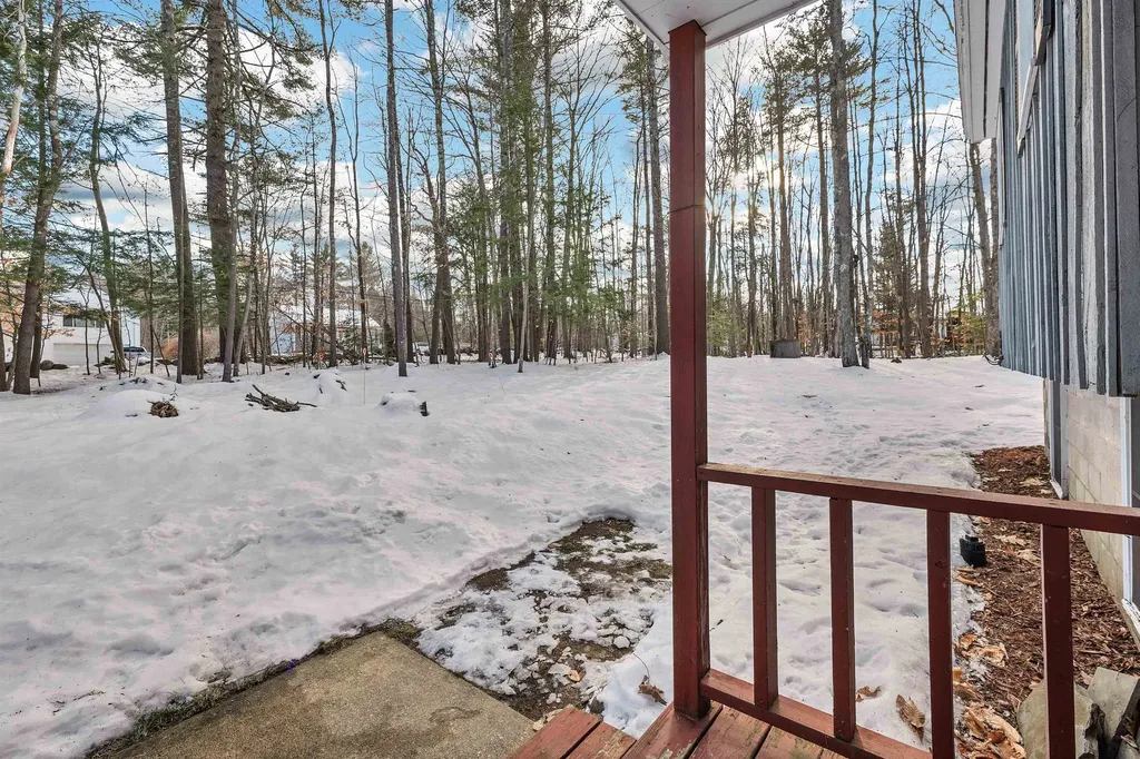 173 Waukewan Street Meredith NH 03253