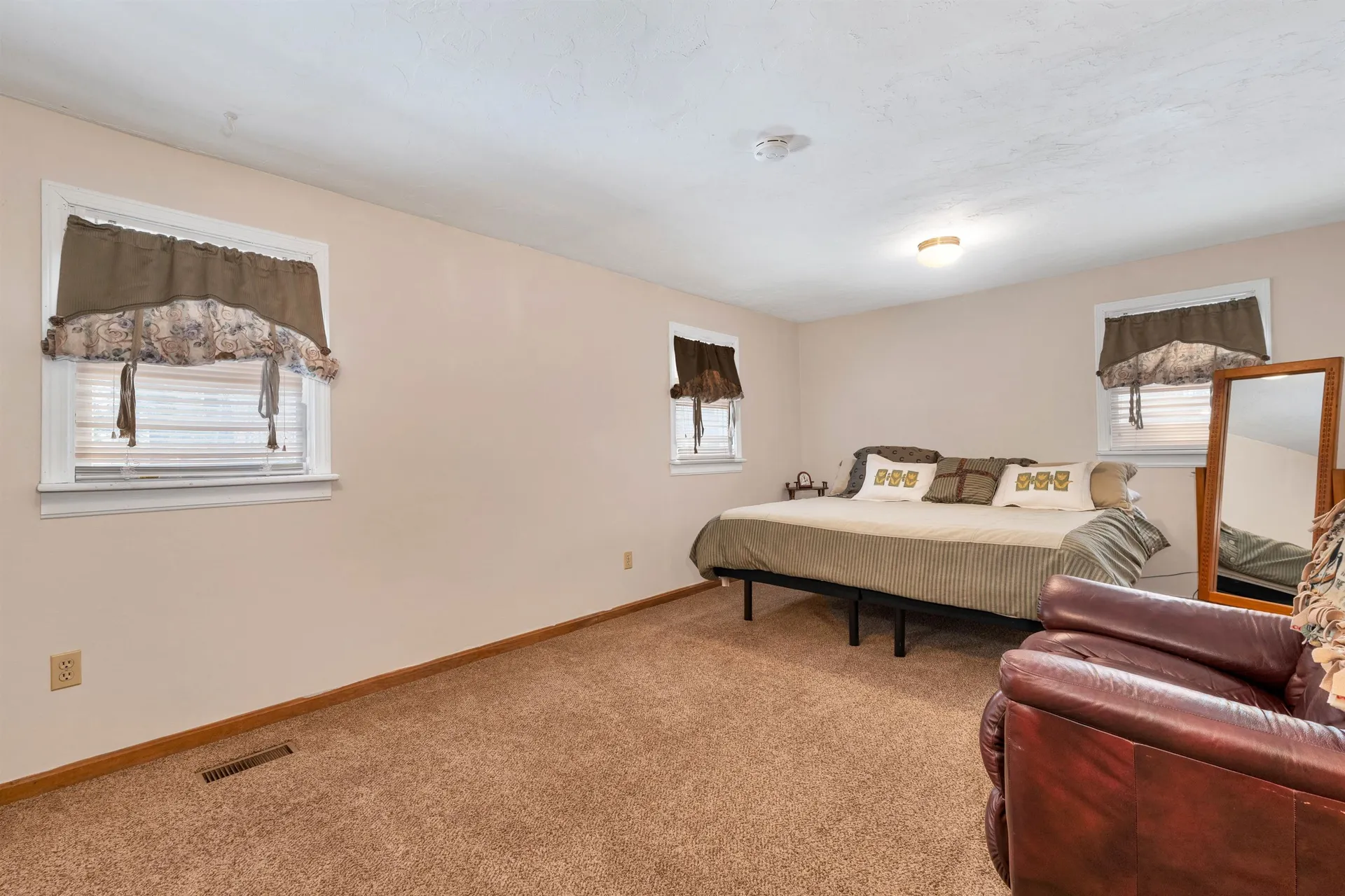 173 Waukewan Street Meredith NH 03253