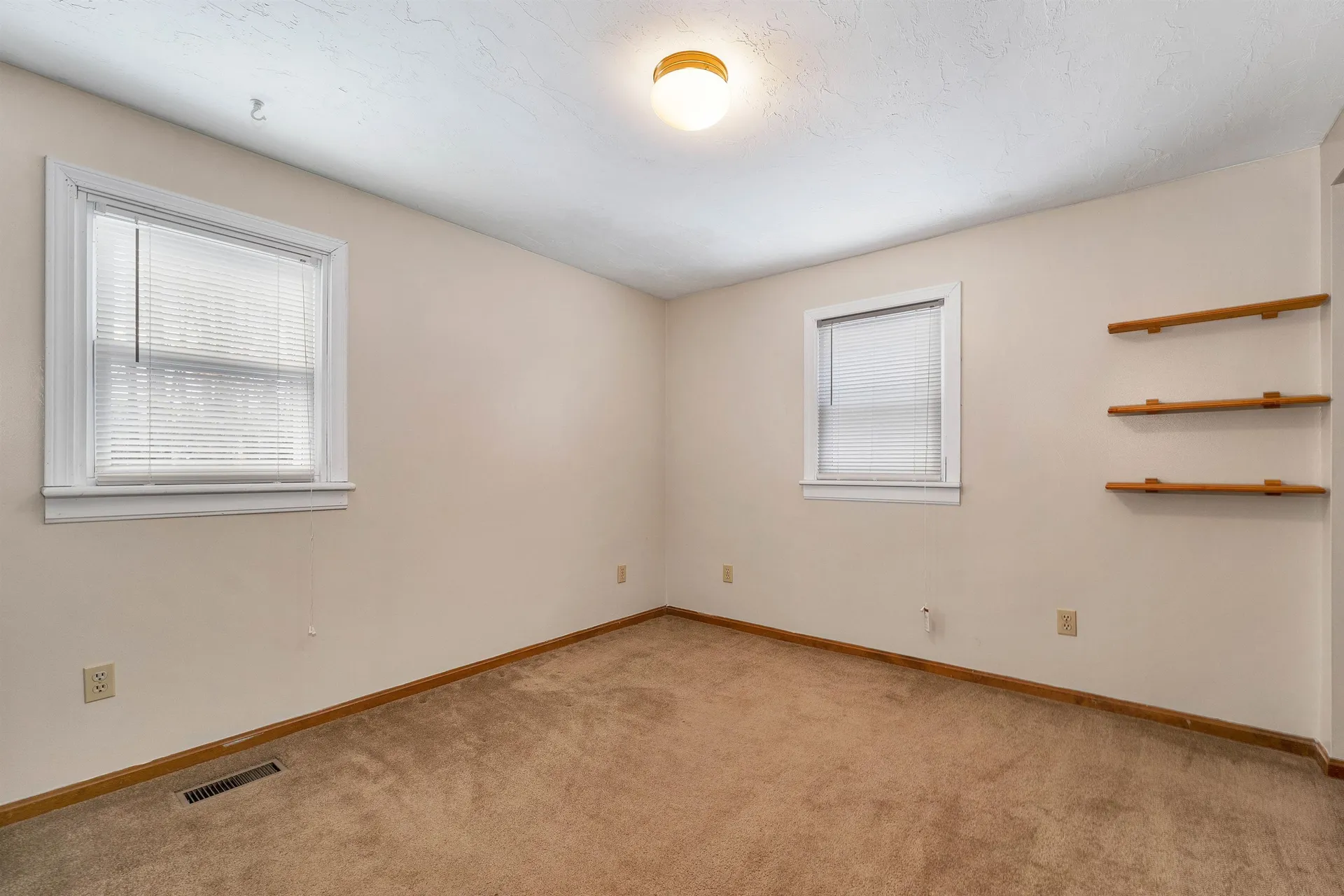 173 Waukewan Street Meredith NH 03253