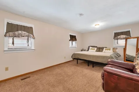 173 Waukewan Street Meredith NH 03253