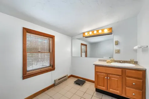 173 Waukewan Street Meredith NH 03253