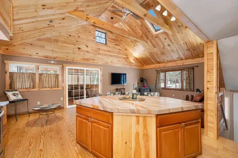 173 Waukewan Street Meredith NH 03253