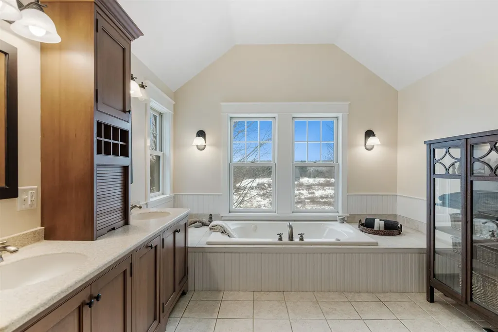 163 Chapin Road Essex VT 05452