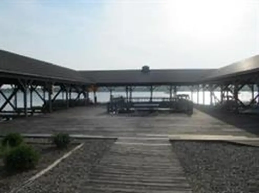 197 Farrants Point Newport City VT 05855