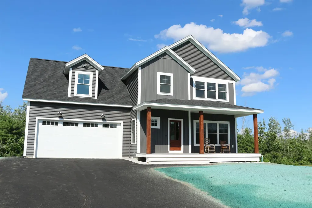 418 Blane Circle Pembroke NH 03275