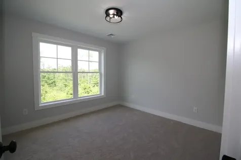418 Blane Circle Pembroke NH 03275