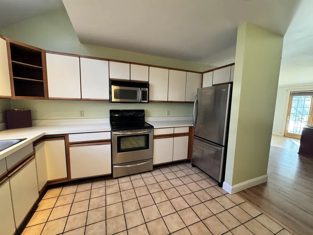 130 Hayes Avenue South Burlington VT 05403