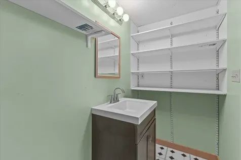 119 West Main Street Vergennes VT 05491