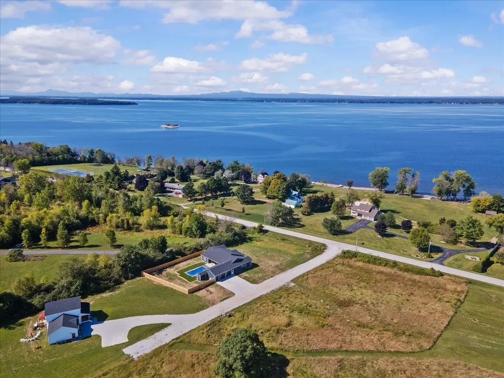 St. Albans Town VT 05478