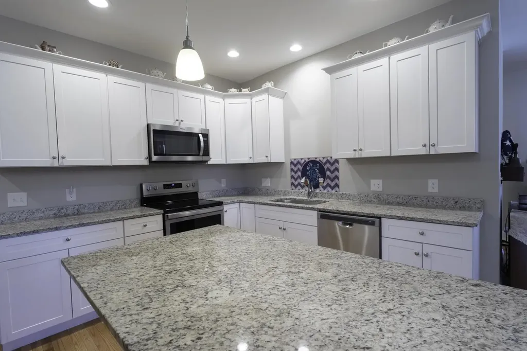 78 Cielo Drive Dover NH 03820