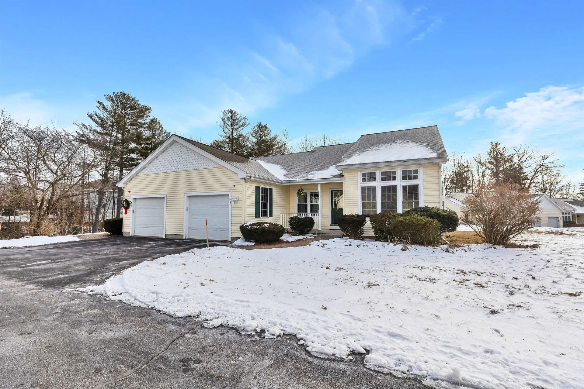 31 Lincoln Drive Londonderry NH 03053