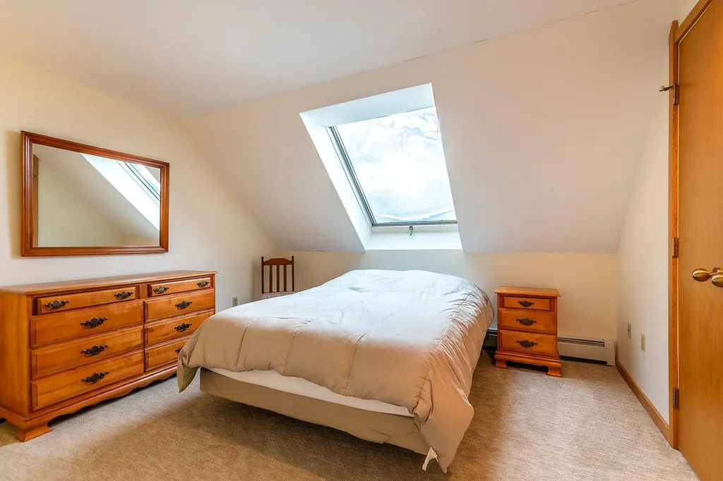 81 Pond View Road Winhall VT 05340