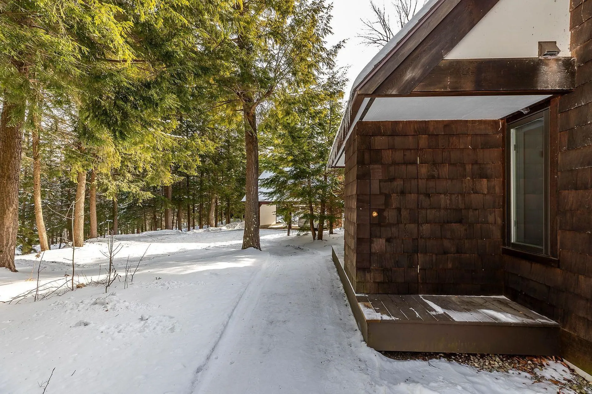 81 Pond View Road Winhall VT 05340