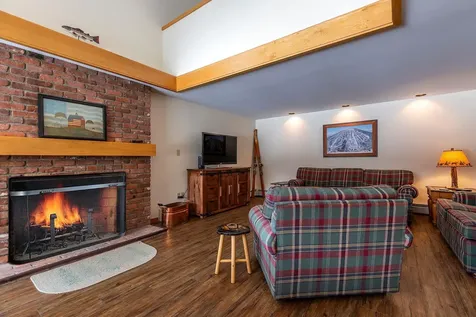 81 Pond View Road Winhall VT 05340