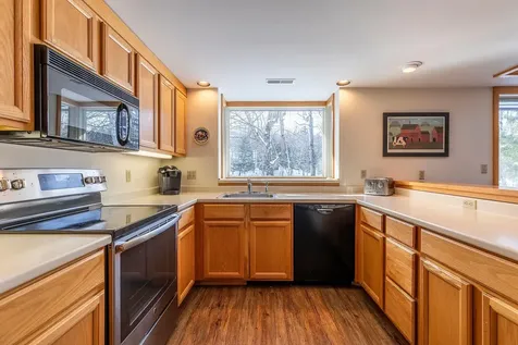 81 Pond View Road Winhall VT 05340