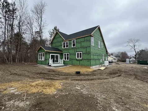 12 Juniper Knoll Dover NH 03820