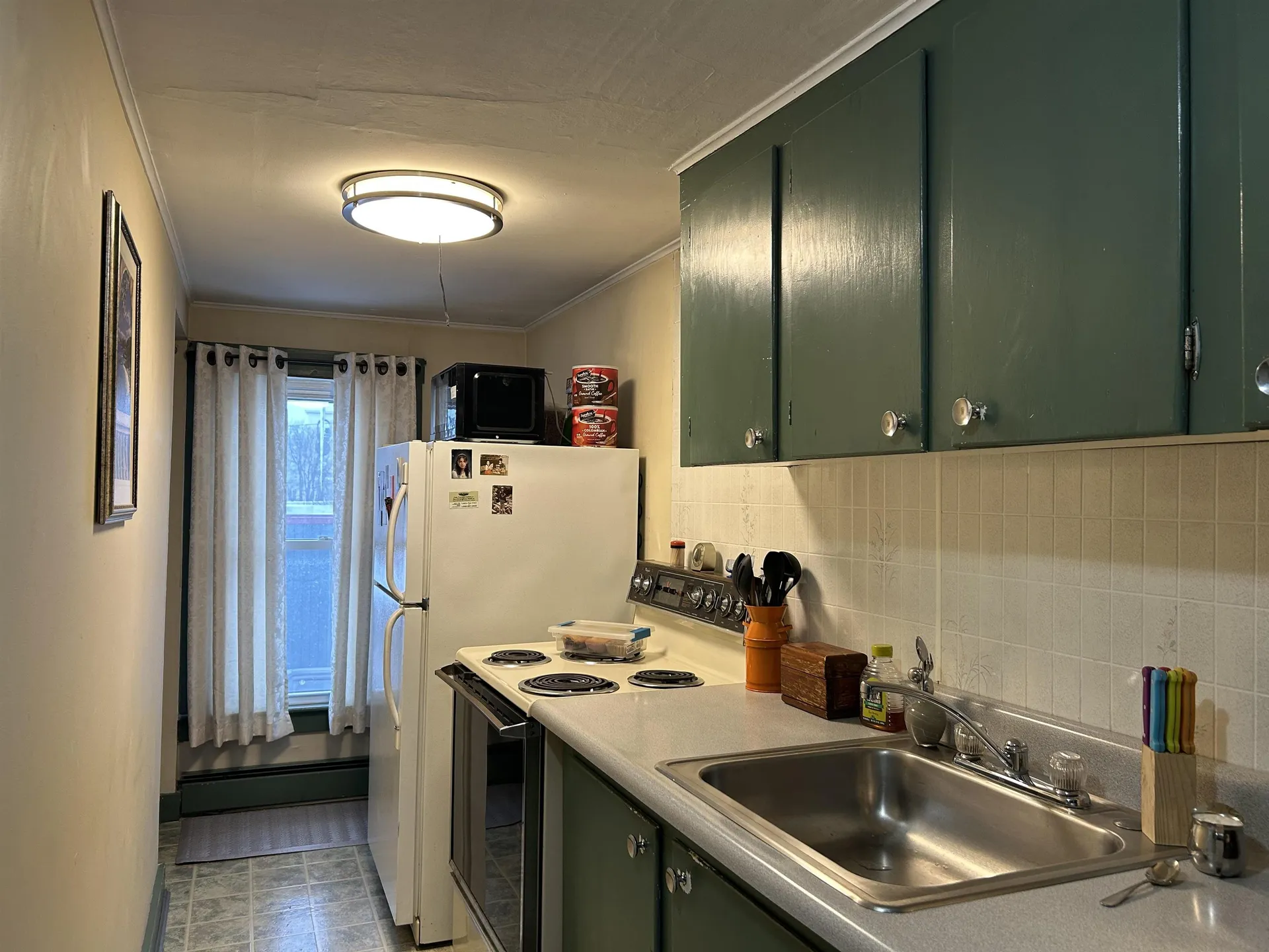 127 Main Street Colebrook NH 03576