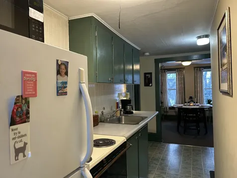 127 Main Street Colebrook NH 03576