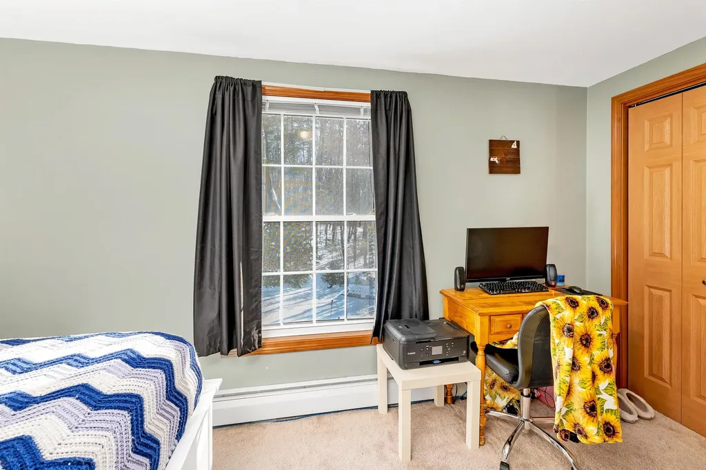 65 Phoenician Way Laconia NH 03246