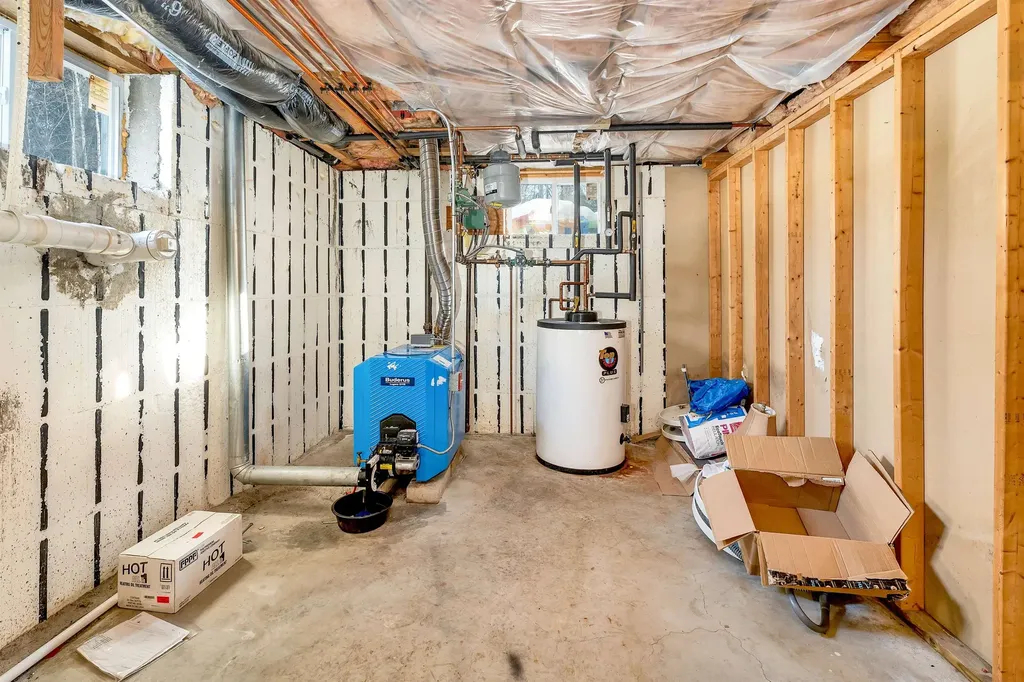 65 Phoenician Way Laconia NH 03246