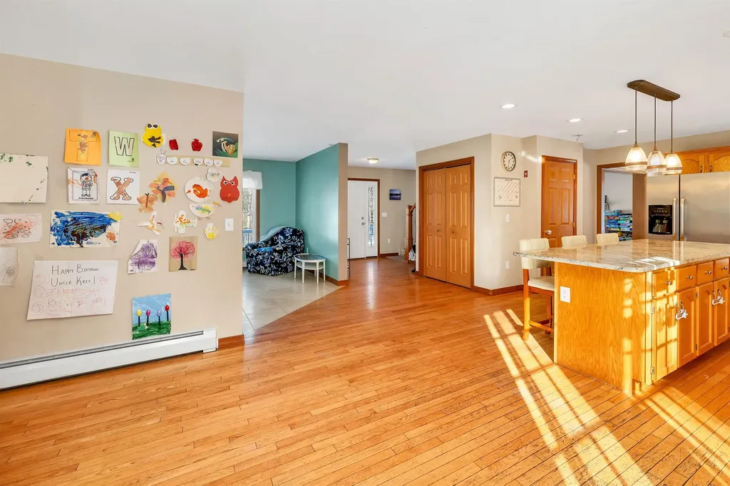 65 Phoenician Way Laconia NH 03246