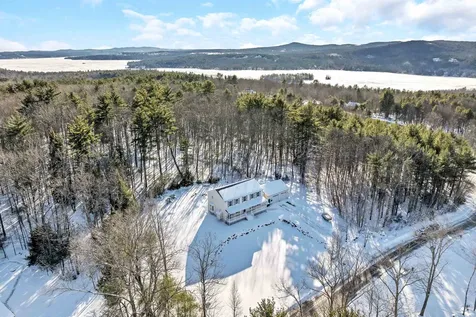 65 Phoenician Way Laconia NH 03246