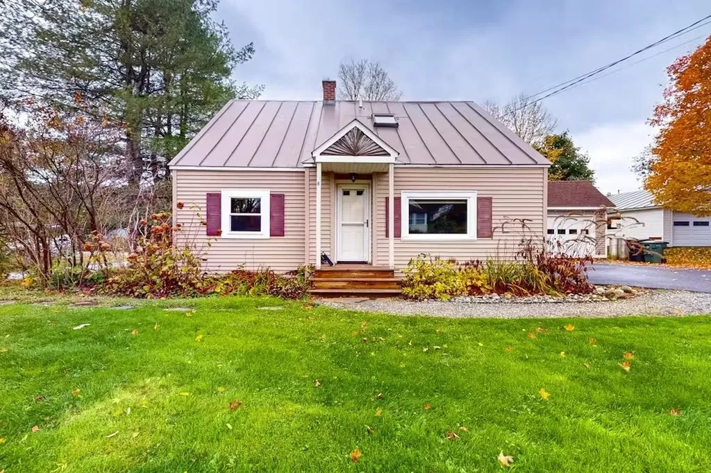 8 Derby Drive Montpelier VT 05602