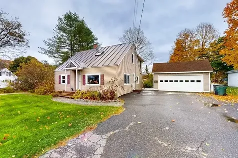 8 Derby Drive Montpelier VT 05602